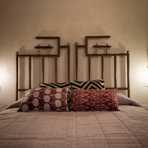 suite-ventisette.lecce-hotels.com/